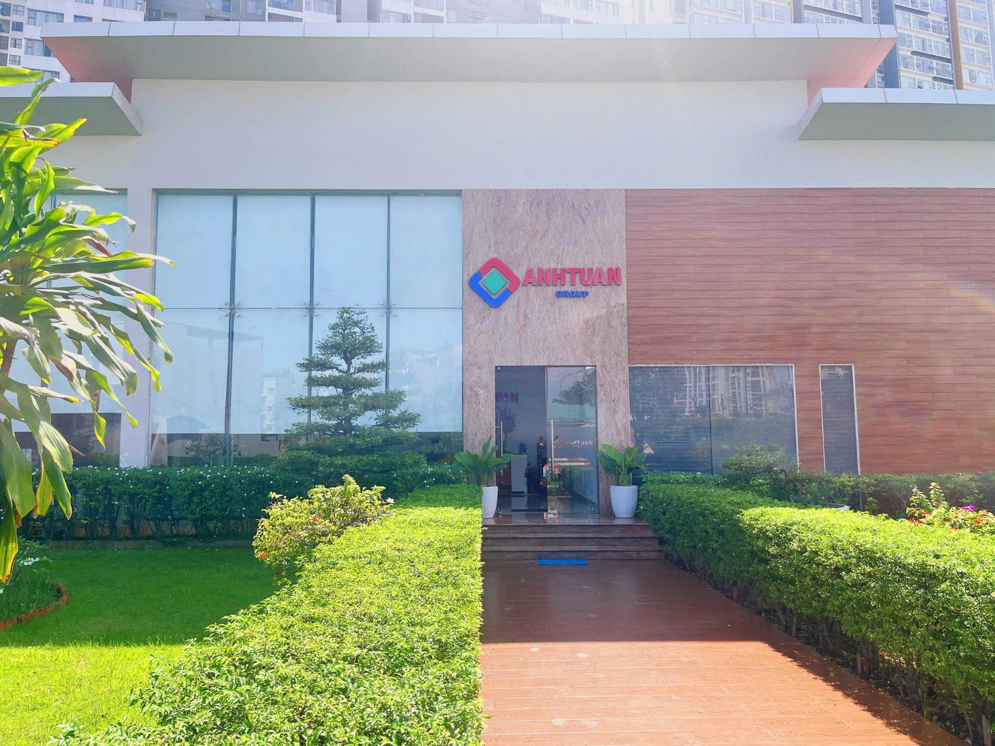 Văn phòng Anh Tuấn Group