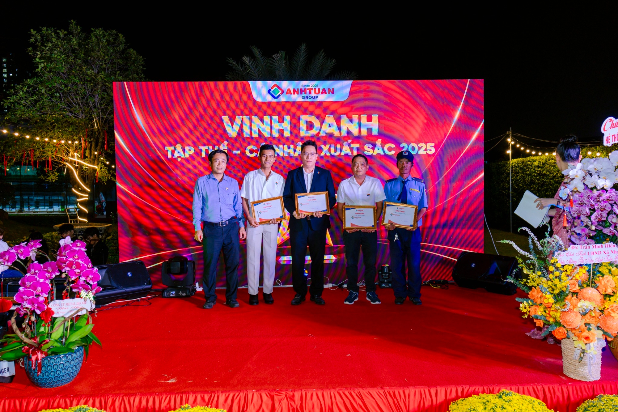 Vinh dnah CBNV tieu bieu